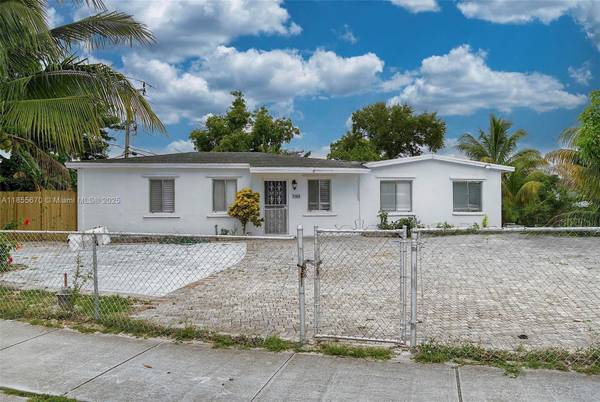 Miami Gardens, FL 33054,2900 NW 164th St