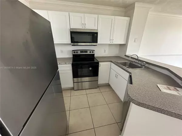 Miramar, FL 33025,8710 N Sherman Cir #108