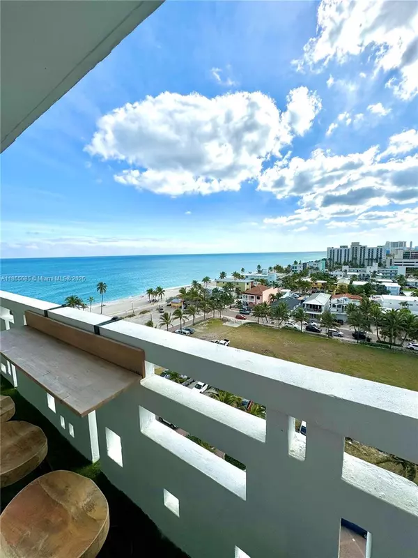 3111 N Ocean Dr #1011, Hollywood, FL 33019