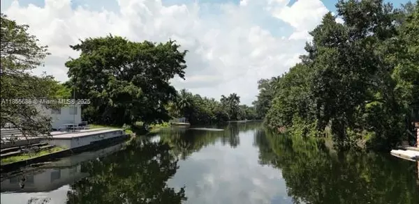 0 NE 125 St, North Miami, FL 33161