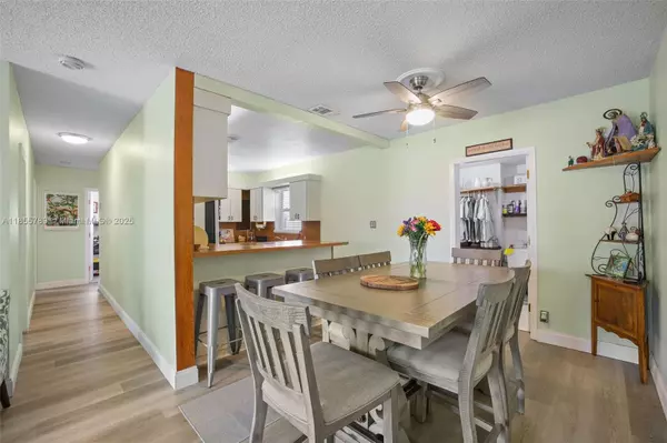 Miami, FL 33155,7550 SW 28th St Rd