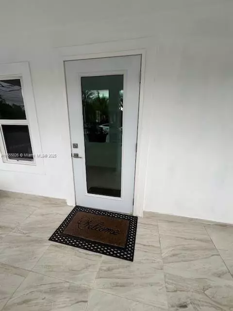 Miami, FL 33127,81 NW 44th St #1
