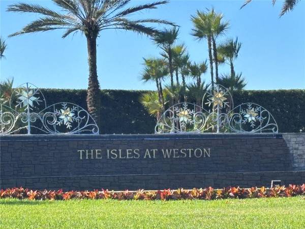 3946 W Whitewater Ave, Weston, FL 33332