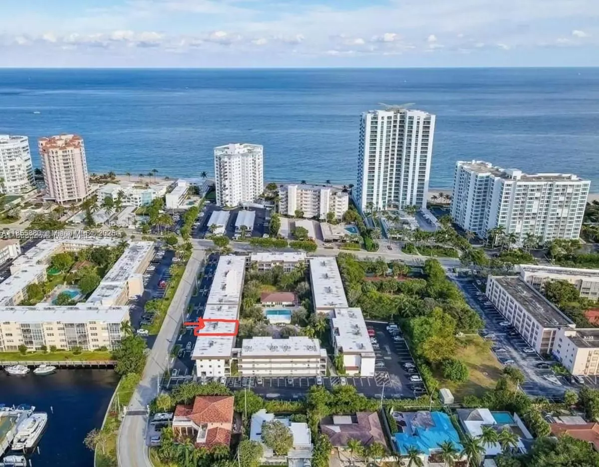 Lauderdale By The Sea, FL 33062,1501 S Ocean Blvd #211