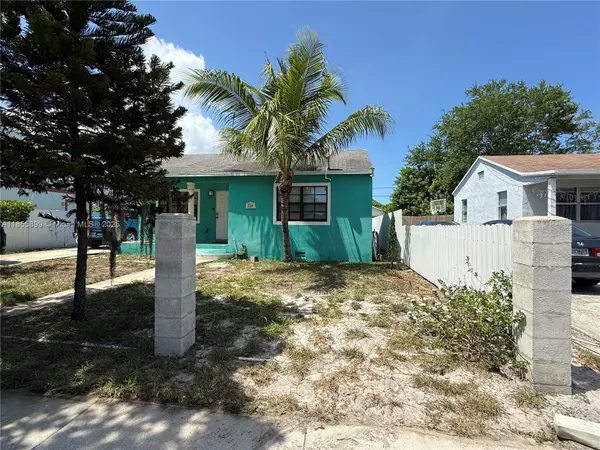 West Palm Beach, FL 33407,733 45th St