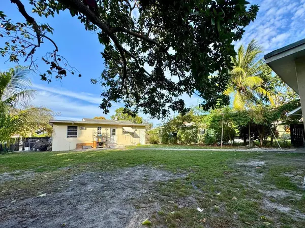 Miami Shores, FL 33168,524 NW 112th St