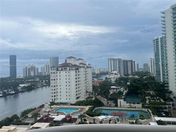 Aventura, FL 33180,20191 E Country Club Dr #1510