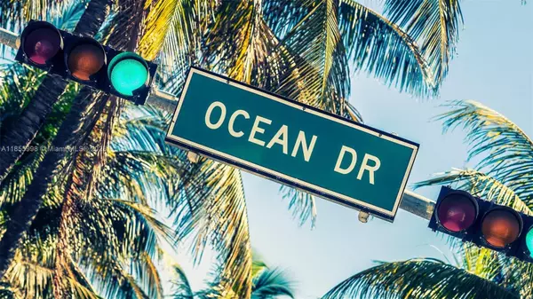 1390 Ocean Dr #302, Miami Beach, FL 33139