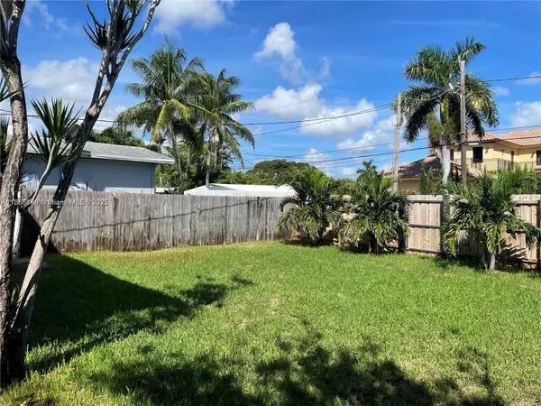 Hollywood, FL 33020,1625 Fletcher St