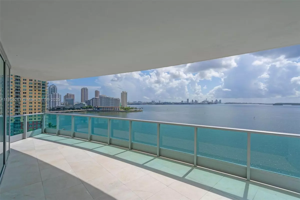 Miami, FL 33131,1331 Brickell Bay Dr #1201