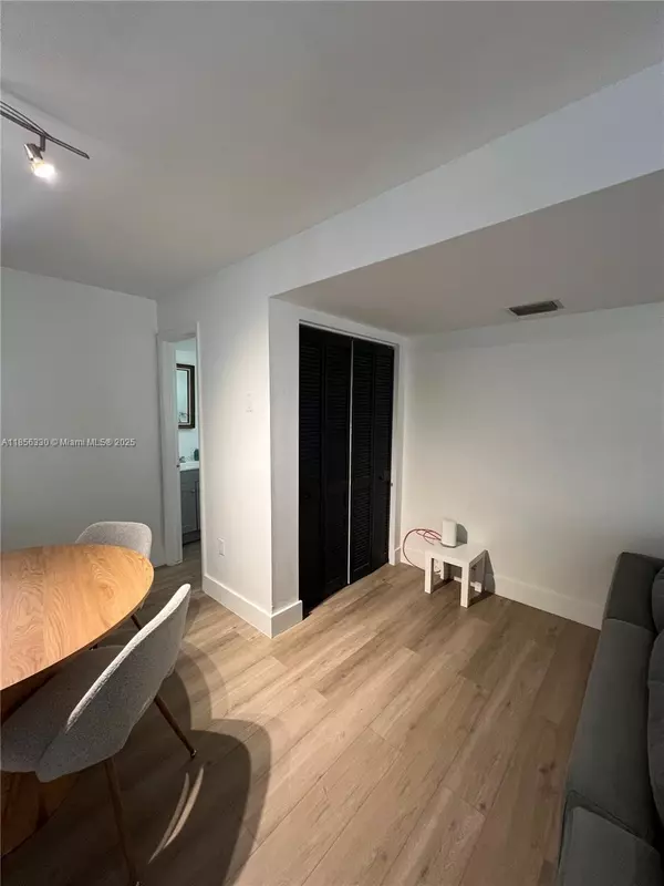 Miami Shores, FL 33138,9025 NE 4th Ave Rd #9025