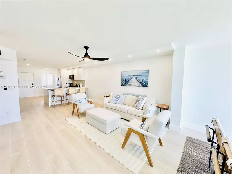 353 S Us Highway 1 #E204, Jupiter, FL 33477