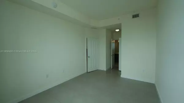 Miami, FL 33128,729 NW 2nd St #602