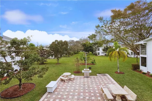 198 Tilford J #198, Deerfield Beach, FL 33442