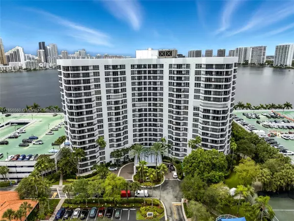 Aventura, FL 33180,3600 Mystic Pointe Dr #305