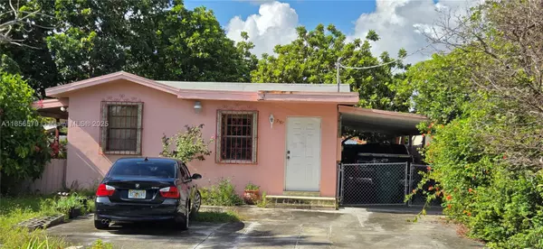 7161 SW 22nd St, Miami, FL 33155