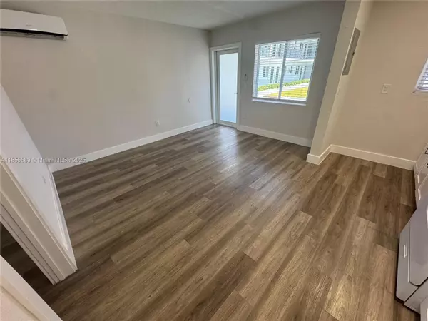 25 W 6th St #2, Hialeah, FL 33010