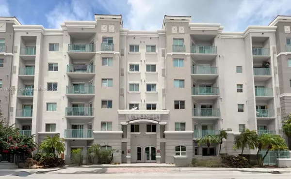 6001 SW 70th St #444, South Miami, FL 33143