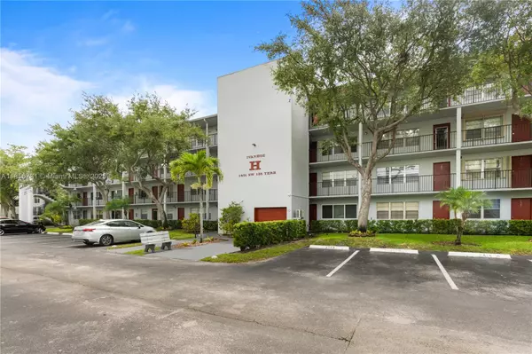 1401 SW 135th Ter #310H, Pembroke Pines, FL 33027