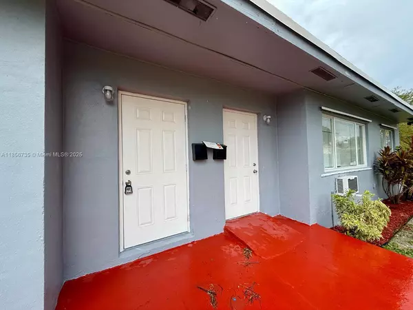 Pompano Beach, FL 33060,340 NW 6th #1