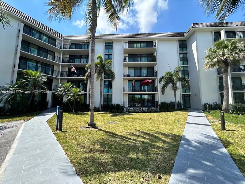 1101 River Reach Dr #102, Fort Lauderdale, FL 33315