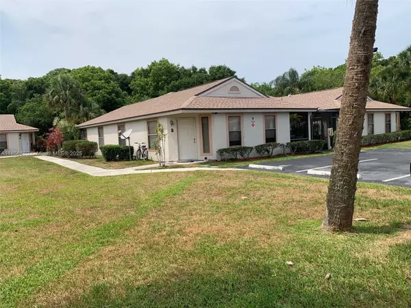 2816 Stoneway Ln #C, Fort Pierce, FL 34982