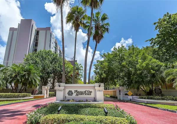 Sunny Isles Beach, FL 33160,16919 N Bay Rd #206