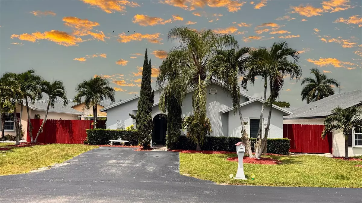 Homestead, FL 33032,24980 SW 127th Ct