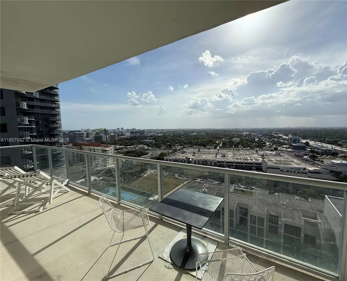 Miami, FL 33137,3470 E Coast Ave #H2008