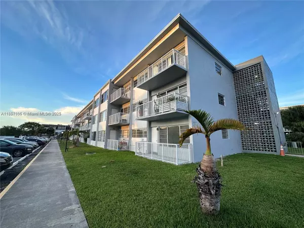 16801 NE 14th Ave #111, Miami, FL 33162