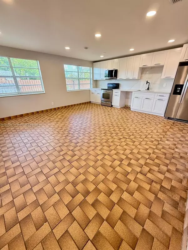 Dania Beach, FL 33314,4088 SW 51 ST #C