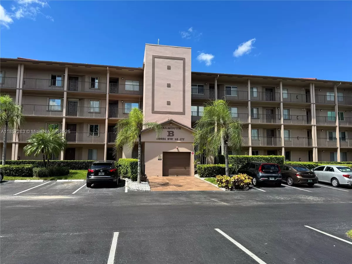 Pembroke Pines, FL 33027,12651 SW 16th Ct #304B