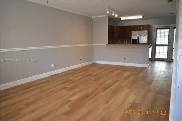 Cooper City, FL 33026,2908 S Edgehill Ln