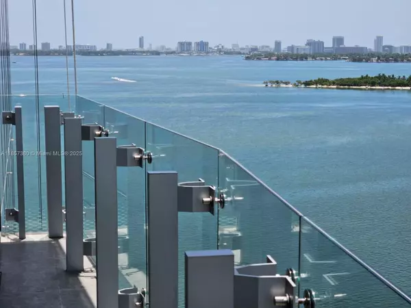 700 NE 26 #1504, Miami, FL 33137