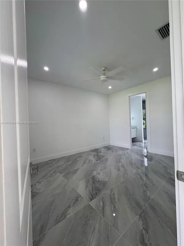 Lehigh Acres, FL 33971,Address not disclosed