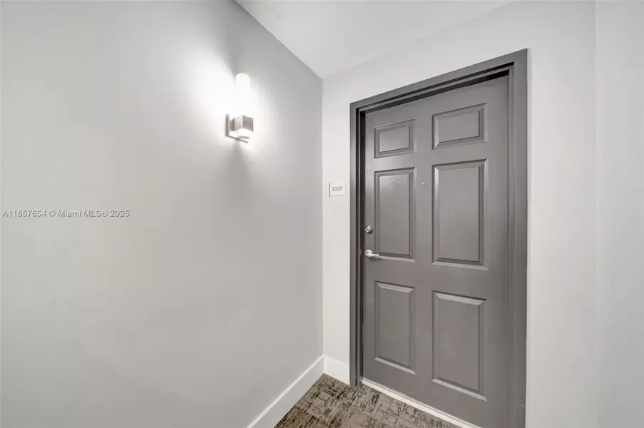 140 S Dixie Hwy #1037, Hollywood, FL 33020