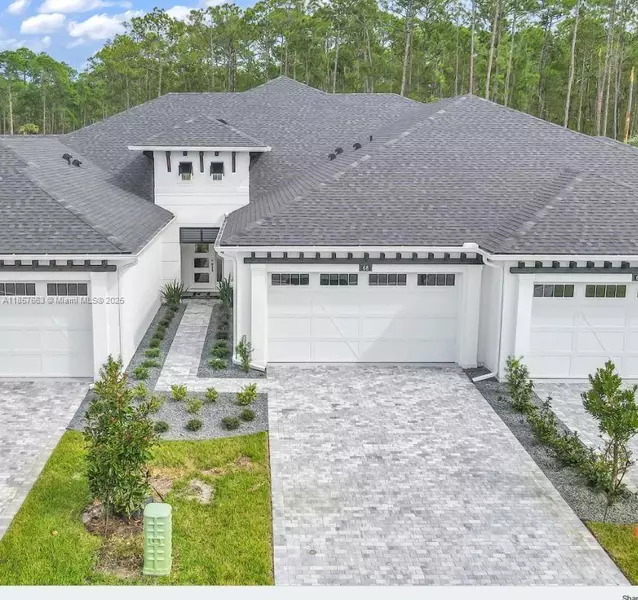 15 Regency Road, Other, FL 32174