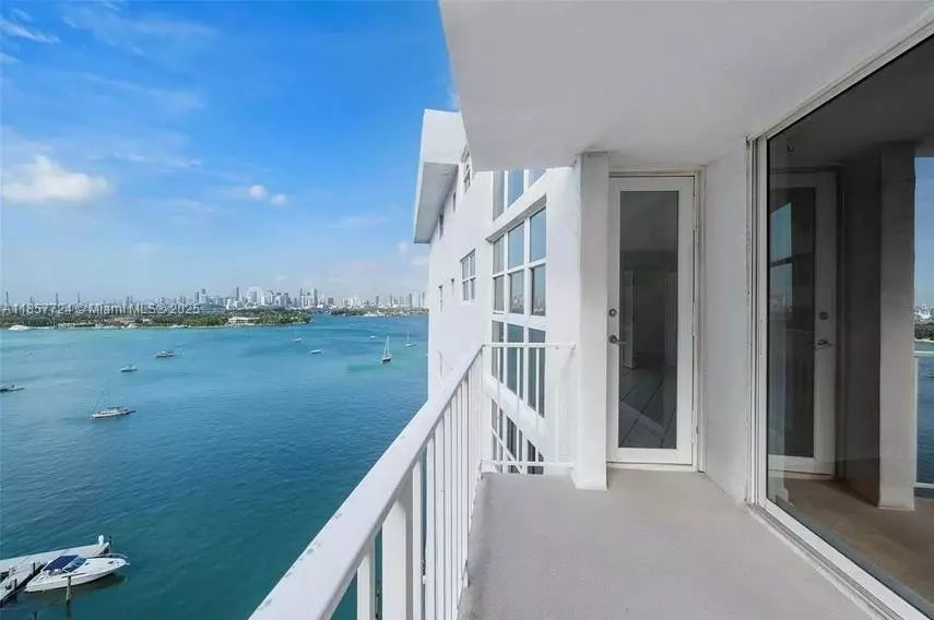Miami Beach, FL 33139,1228 West Ave #1415