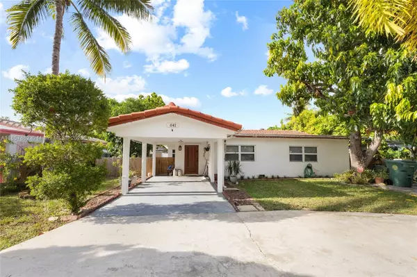 641 NE 56th Ct, Oakland Park, FL 33334