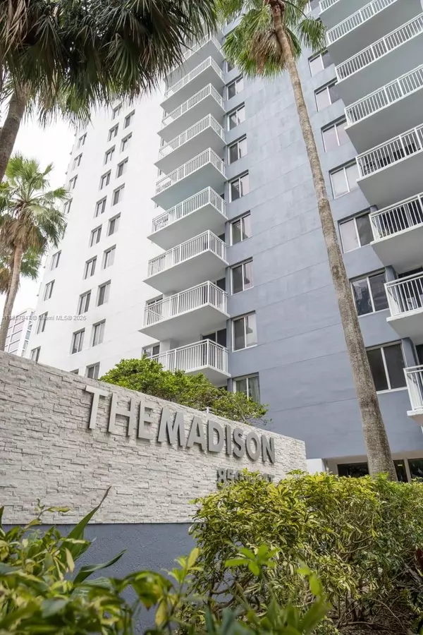 800 N Miami Ave #E-606, Miami, FL 33136