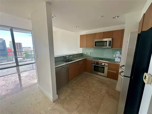 Miami, FL 33131,1060 Brickell Ave #3009