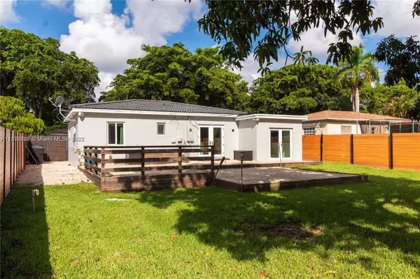 Miami Springs, FL 33166,531 Forrest Dr