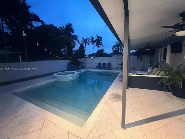 Davie, FL 33024,7750 NW 42nd st