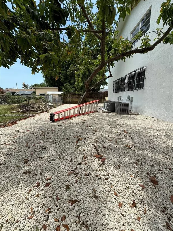 Miami, FL 33125,1927 NW 20th Ave