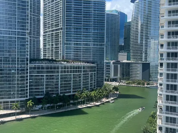 Miami, FL 33131,701 Brickell Key Blvd #1603