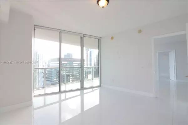 Miami, FL 33131,495 Brickell Ave #4005
