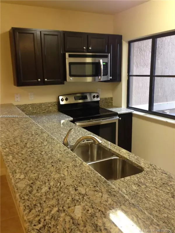 Cutler Bay, FL 33190,22411 SW 88th Pl #15-26
