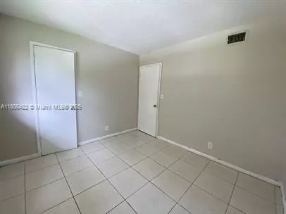 North Lauderdale, FL 33068,1200 SW 50th Ave #209-3