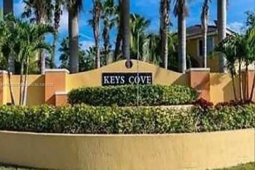 Florida City, FL 33035,1666 SE 27 CT #108