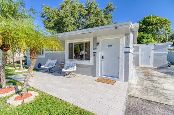 Cooper City, FL 33328,9452 SW 51st Ct
